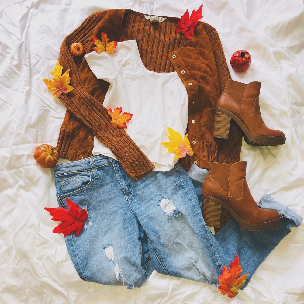 🍁Fall Mystery Box Bundle! 🍂 - Picture 3 of 9